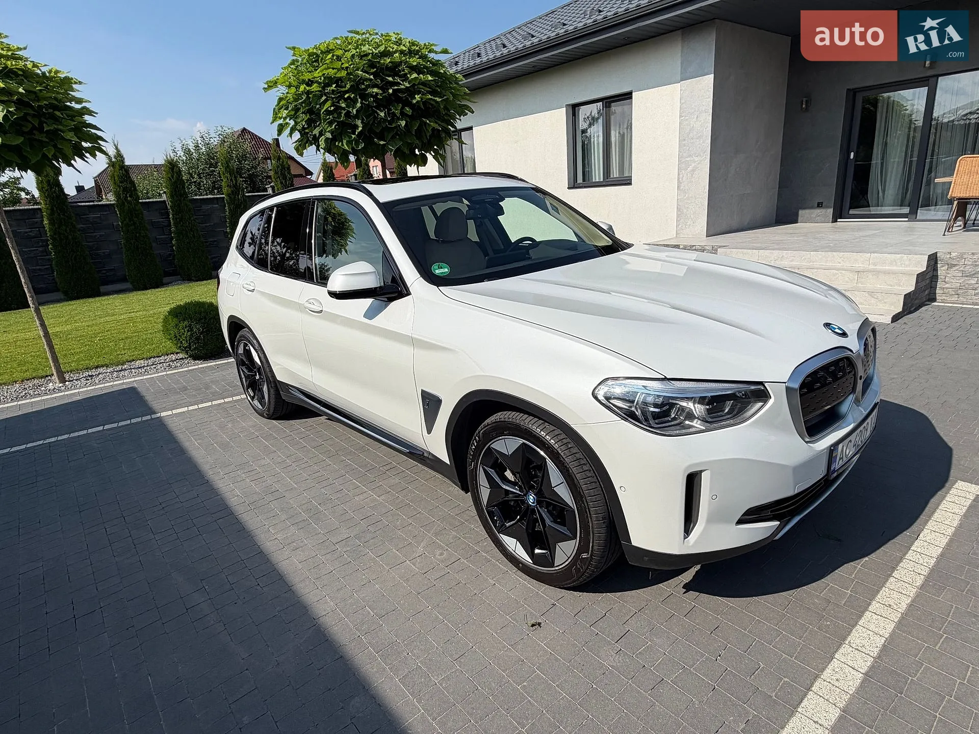 2021 BMW iX3 - мініатюра 2