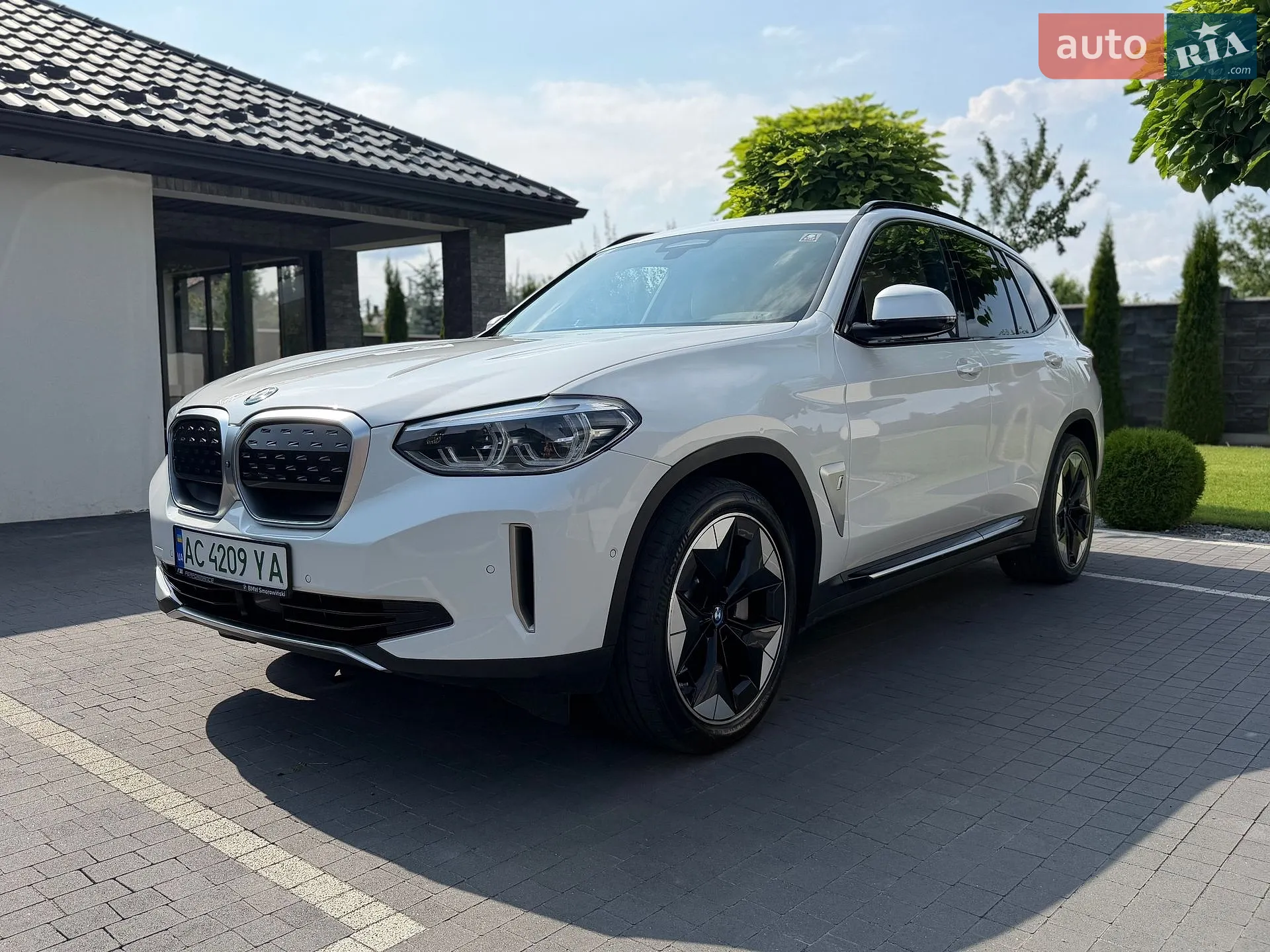 2021 BMW iX3 - мініатюра 5