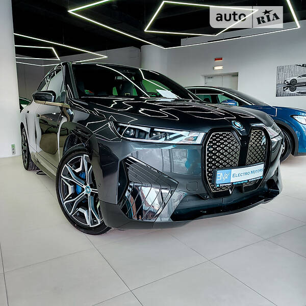 Позашляховик / Кросовер BMW iX 2022 в 