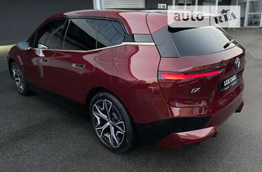 Внедорожник / Кроссовер BMW iX 2022 в 