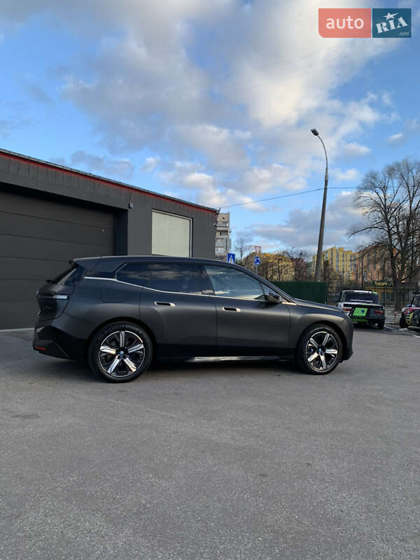Внедорожник / Кроссовер BMW iX 2022 в Киеве