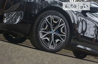 Внедорожник / Кроссовер BMW iX 2022 в 