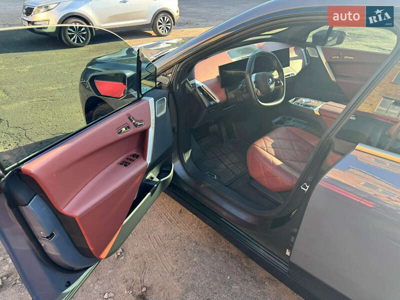 Внедорожник / Кроссовер BMW iX 2022 в Киеве