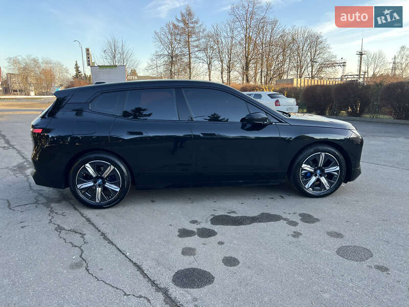 Позашляховик / Кросовер BMW iX 2023 в Тернополі