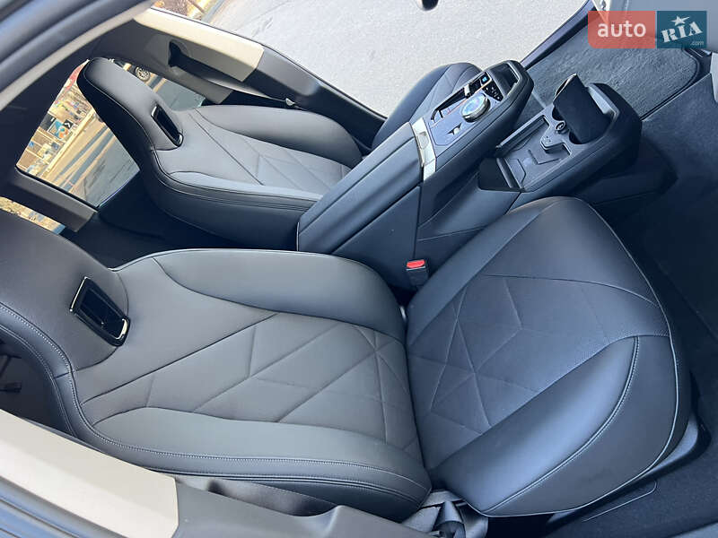 Позашляховик / Кросовер BMW iX 2023 в Тернополі