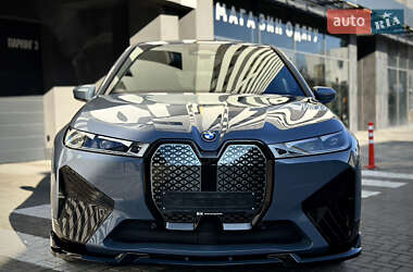 Позашляховик / Кросовер BMW iX 2022 в 