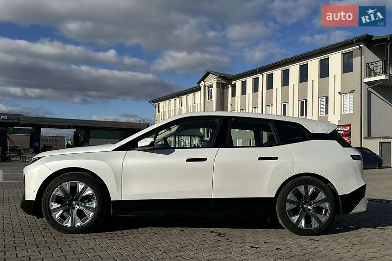 Внедорожник / Кроссовер BMW iX 2021 в Черновцах