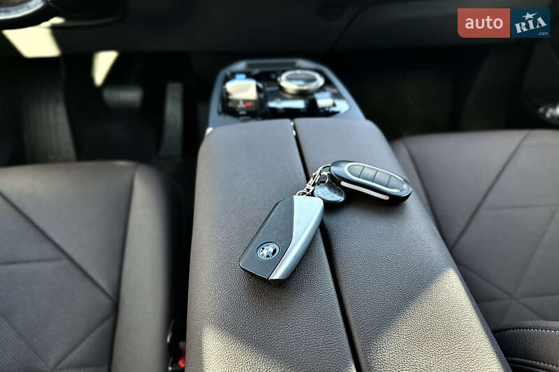 Внедорожник / Кроссовер BMW iX 2021 в Черновцах