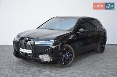 Позашляховик / Кросовер BMW iX 2023 в 