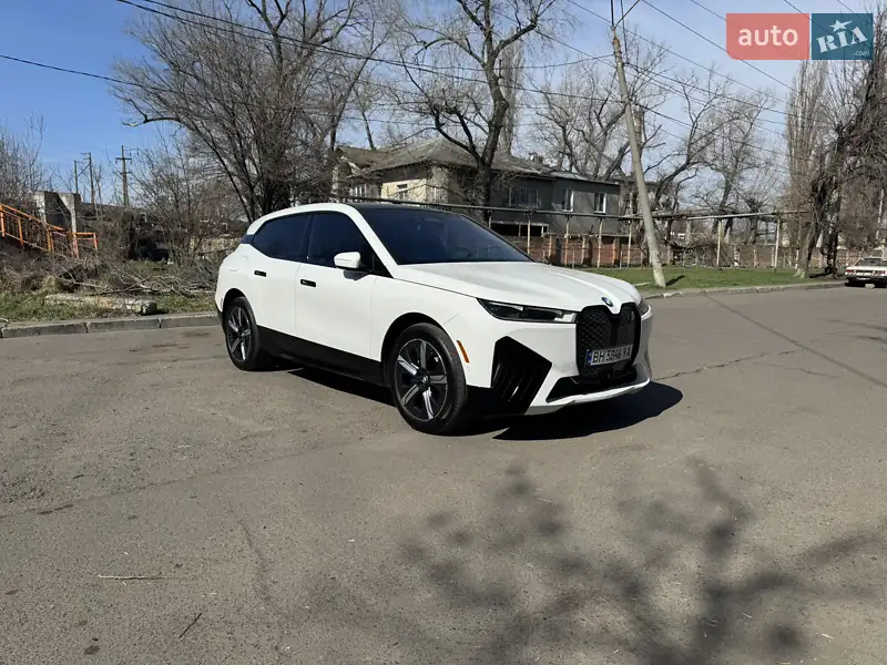 BMW iX 2022