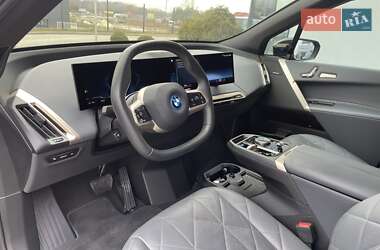 Позашляховик / Кросовер BMW iX 2022 в 