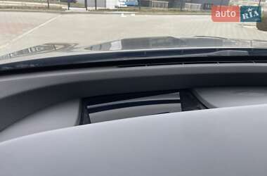 Позашляховик / Кросовер BMW iX 2022 в 