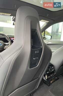 Позашляховик / Кросовер BMW iX 2022 в 