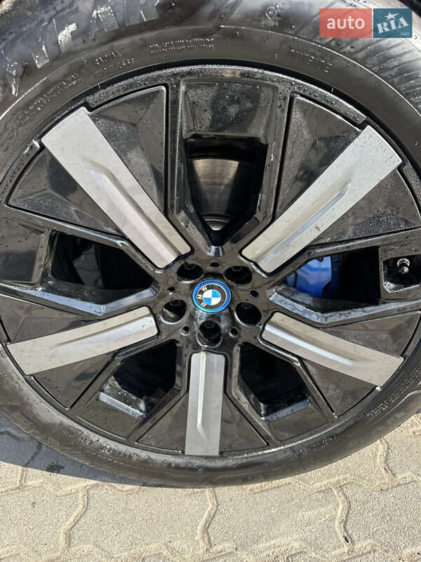 Внедорожник / Кроссовер BMW iX 2022 в Львове