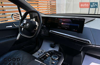 Внедорожник / Кроссовер BMW iX 2023 в 