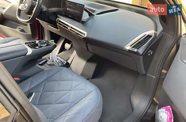Внедорожник / Кроссовер BMW iX 2023 в 