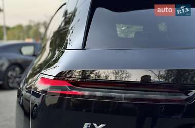 Позашляховик / Кросовер BMW iX 2024 в 