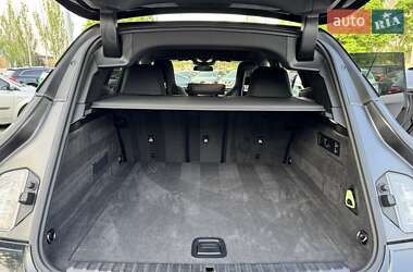 Позашляховик / Кросовер BMW iX 2024 в 