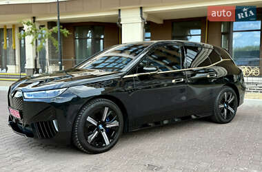 Внедорожник / Кроссовер BMW iX 2023 в 