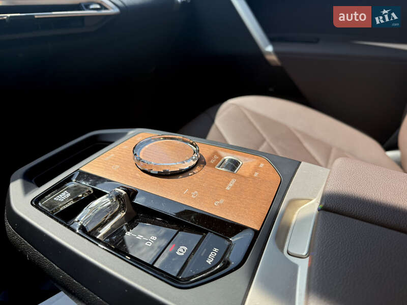 Позашляховик / Кросовер BMW iX 2022 в Хмельницькому фото 15 Позашляховик / Кросовер BMW iX 2022 в Хмельницькому