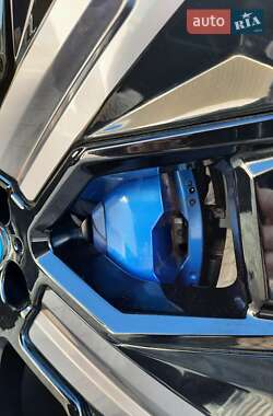 Внедорожник / Кроссовер BMW iX 2023 в 