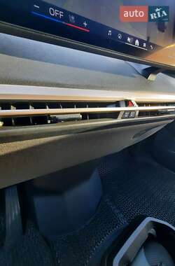 Внедорожник / Кроссовер BMW iX 2023 в 