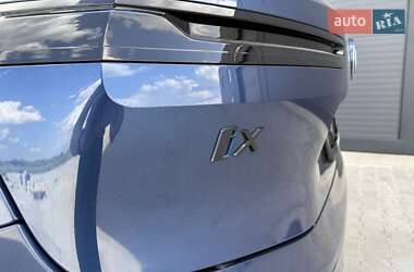 Позашляховик / Кросовер BMW iX 2022 в 