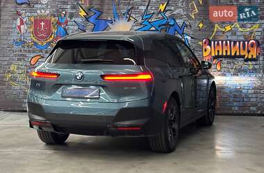 Внедорожник / Кроссовер BMW iX 2023 в 