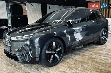 Внедорожник / Кроссовер BMW iX 2022 в 