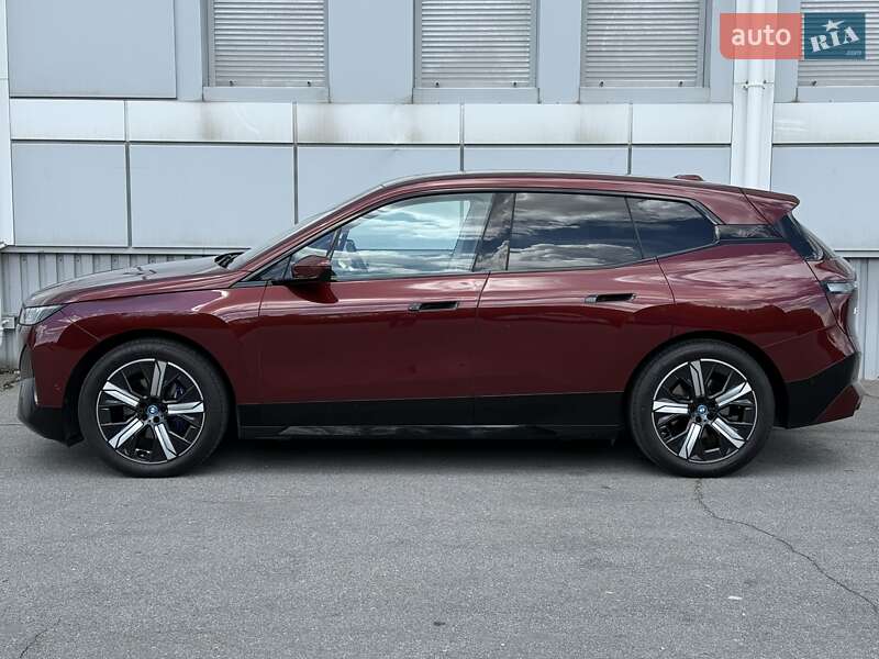 Внедорожник / Кроссовер BMW iX 2021 в Днепре