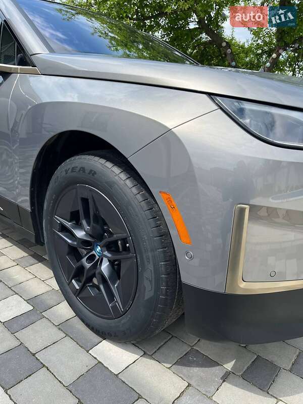 Внедорожник / Кроссовер BMW iX 2023 в Ивано-Франковске
