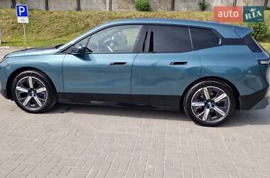 Внедорожник / Кроссовер BMW iX 2023 в 