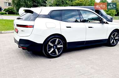 Внедорожник / Кроссовер BMW iX 2023 в 