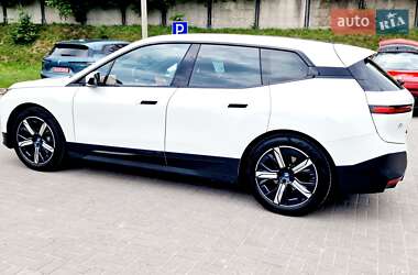 Внедорожник / Кроссовер BMW iX 2023 в 