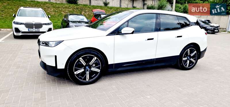 Позашляховик / Кросовер BMW iX 2023 в Тернополі