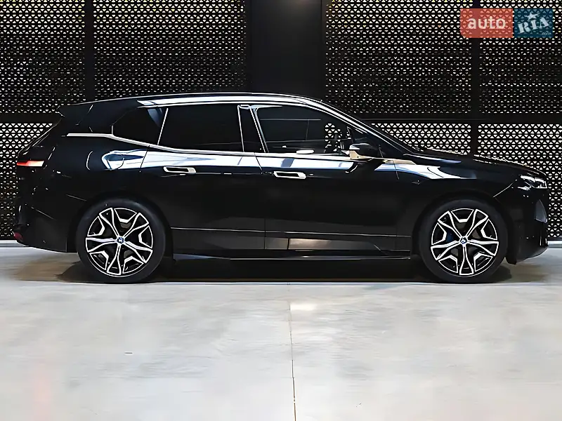 BMW iX 2022