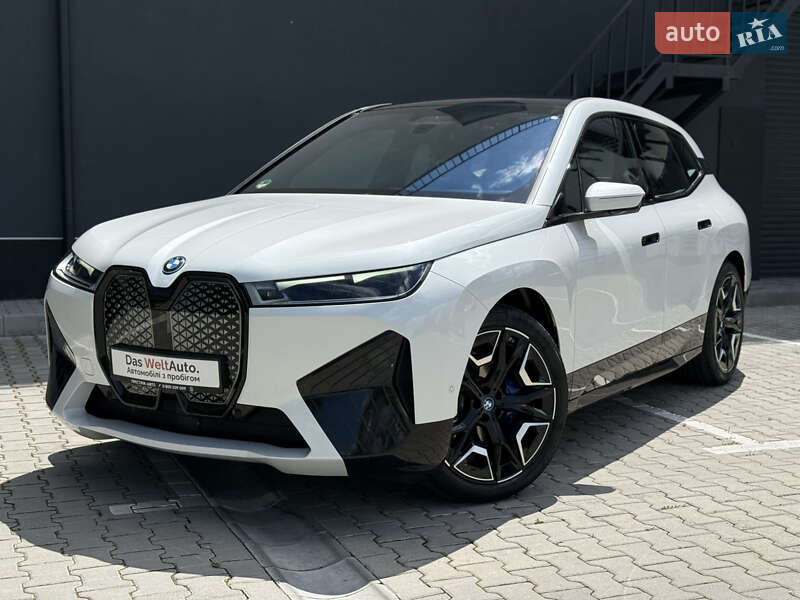 BMW iX 2023