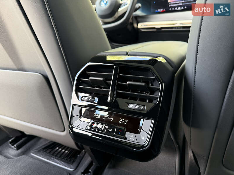 Внедорожник / Кроссовер BMW iX 2023 в Хмельницком