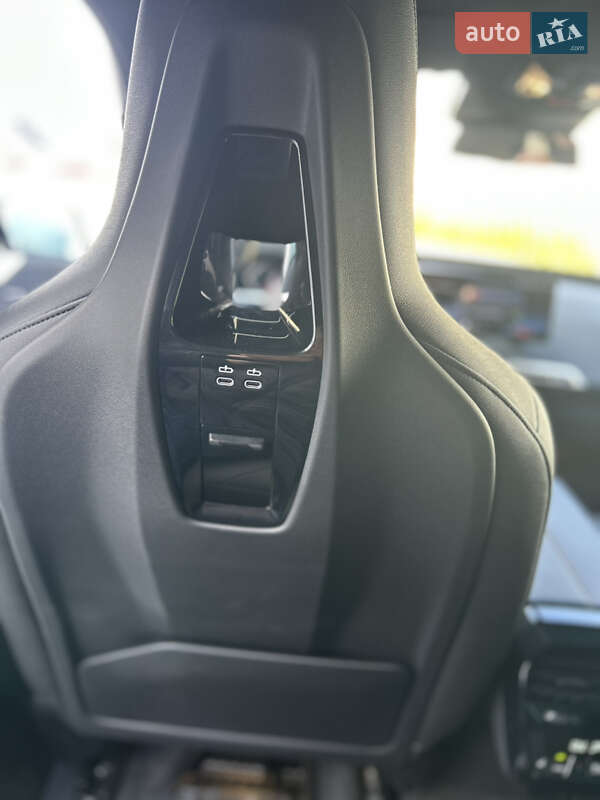 Внедорожник / Кроссовер BMW iX 2023 в Луцке