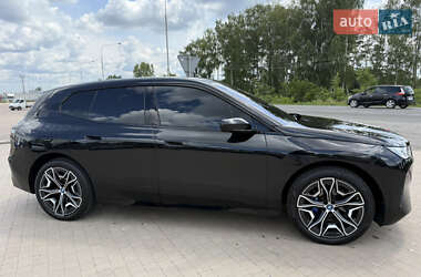 Позашляховик / Кросовер BMW iX 2023 в 