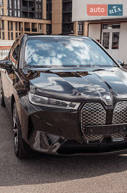 Внедорожник / Кроссовер BMW iX 2022 в 