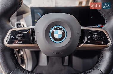 Внедорожник / Кроссовер BMW iX 2022 в 