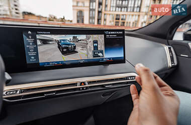 Внедорожник / Кроссовер BMW iX 2022 в 