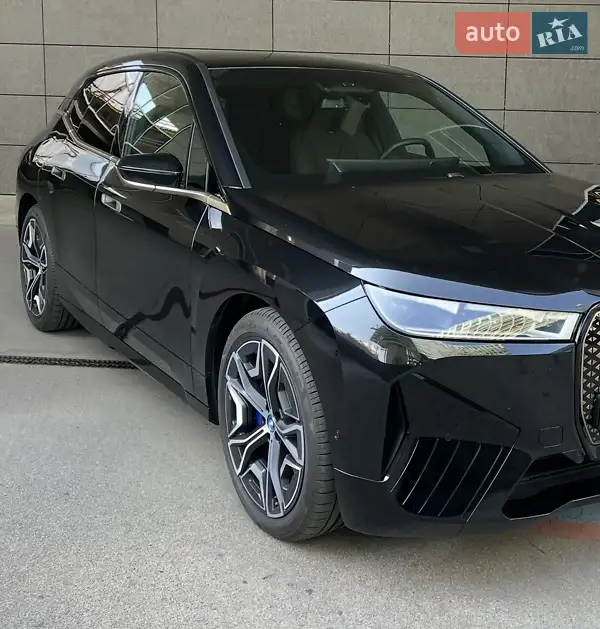 BMW iX 2021