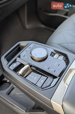 Внедорожник / Кроссовер BMW iX 2022 в Ивано-Франковске