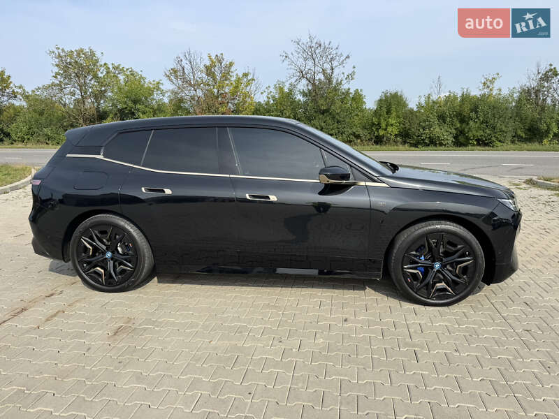 Внедорожник / Кроссовер BMW iX 2023 в Ужгороде