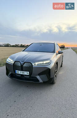 Внедорожник / Кроссовер BMW iX 2023 в 