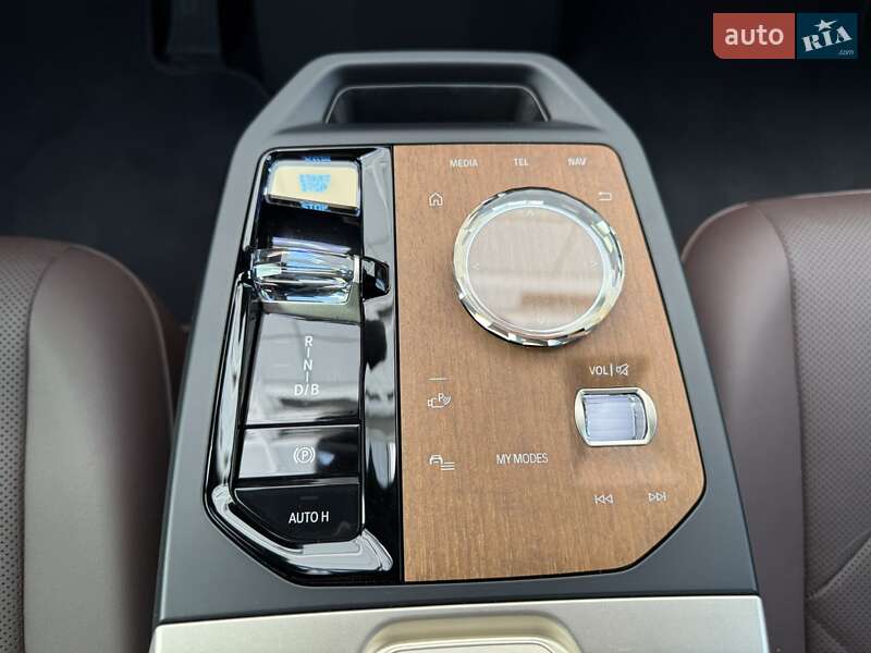 Позашляховик / Кросовер BMW iX 2021 в Дніпрі