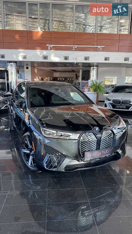 BMW iX 2024