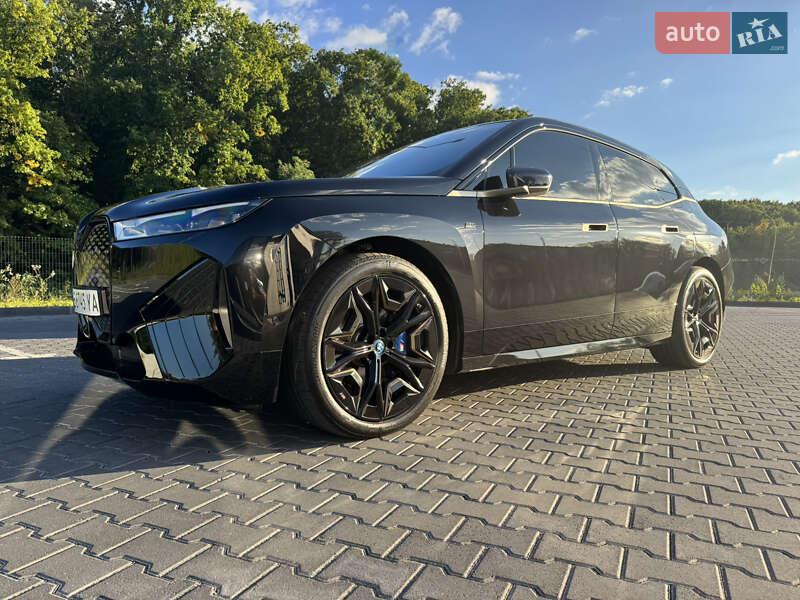 Внедорожник / Кроссовер BMW iX 2023 в Ужгороде
